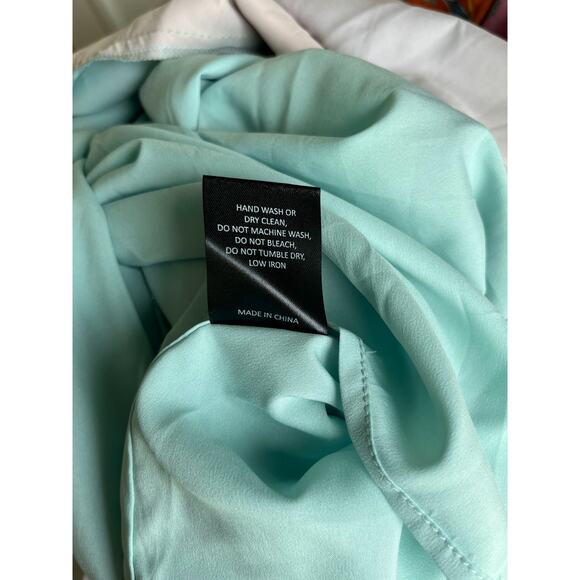 NEW NWT Hutch Satin Paige Wrap Maxi Tiered Ruffle Dress Multi Size Medium - Picture 6 of 6